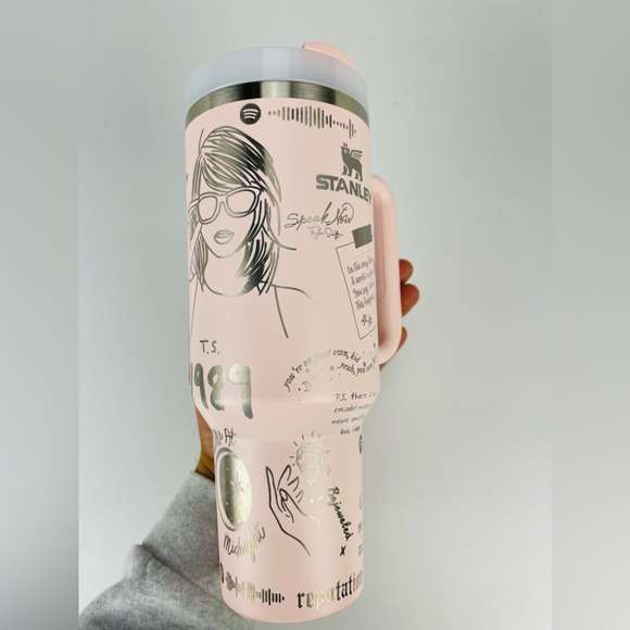 40oz Stanley Clean Slate Cool Bloom Taylor Swift Engraved! New release 1/16. - Picture 4 of 9